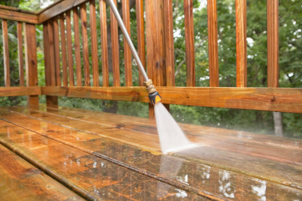 Best Garage Pressure Washing  in Bothell East, WA